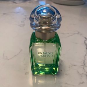 Hermes Un Jardin Sur Le Toit